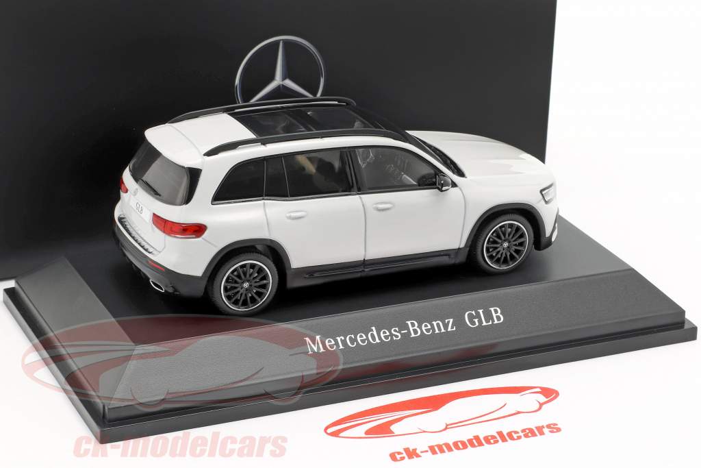 Mercedes-Benz GLB ミニカー ホワイト 1/43 YB8Bj0JFJurs9C4W0kw4JfK7U2iB1q