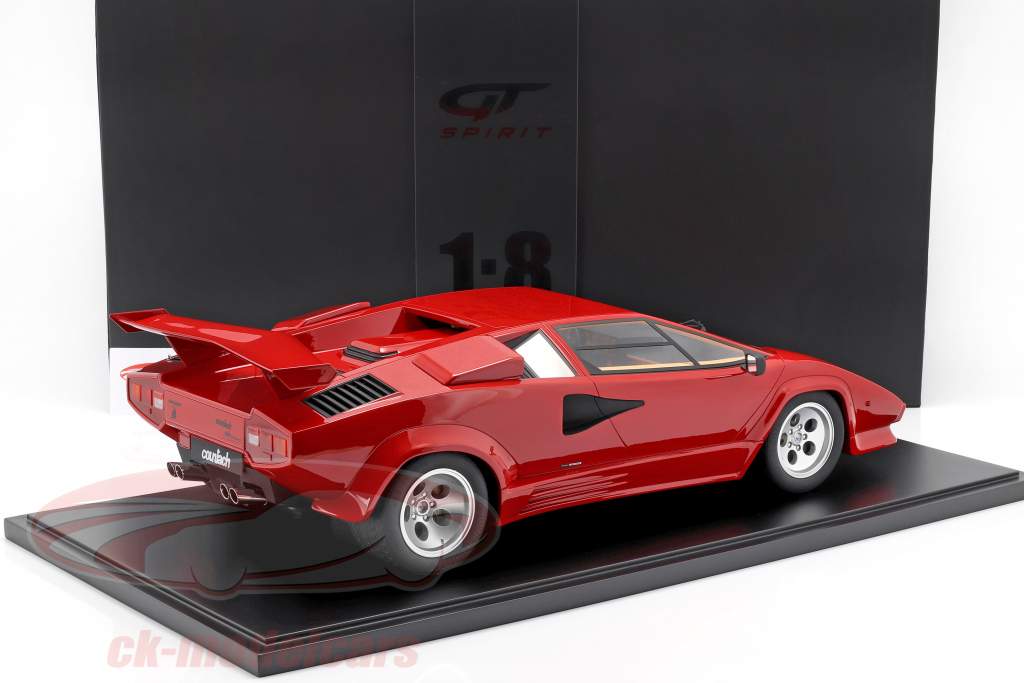 GT-SPIRIT 1:8 Lamborghini Countach LP500 Quattrovalvole year