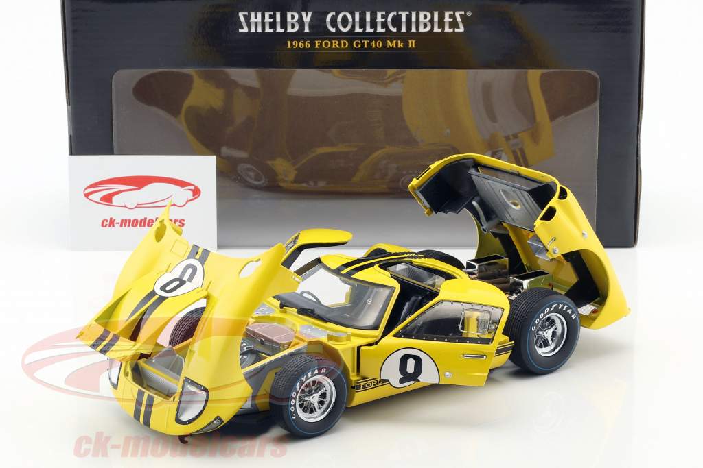Ford GT40 Mk II #8 24h LeMans 1966 Whitmore, Gardner 1:18 ShelbyCollectibles