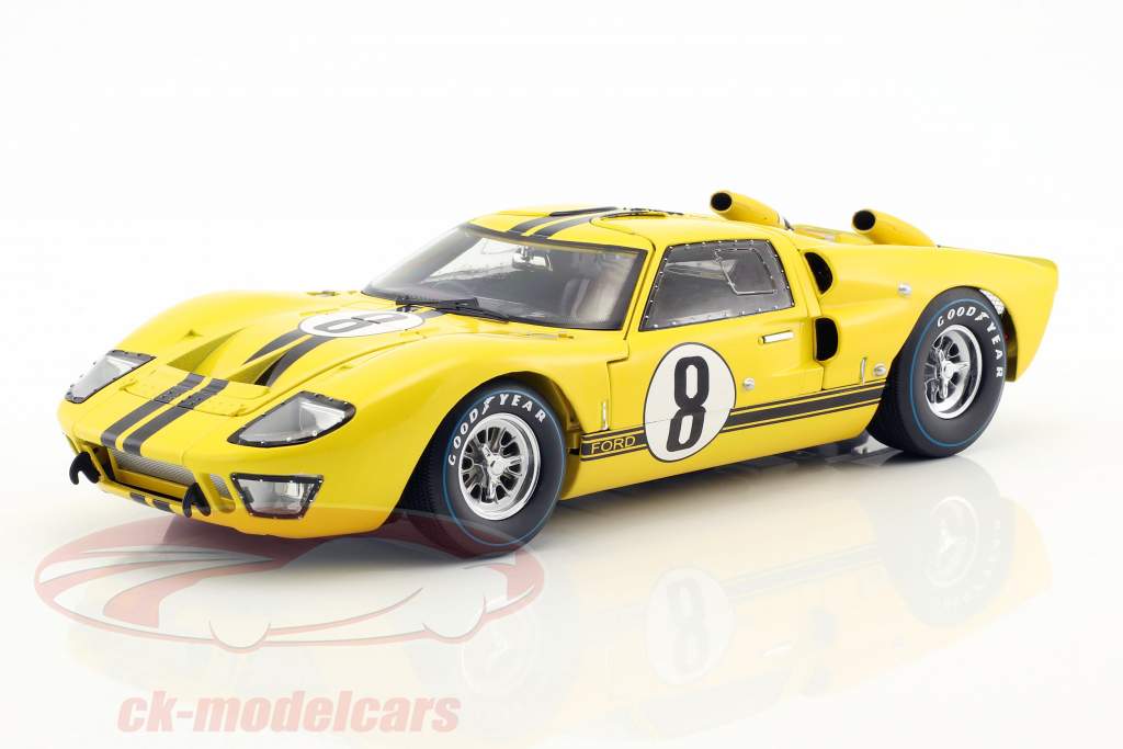 Ford GT40 Mk II #8 24h LeMans 1966 Whitmore, Gardner 1:18 ShelbyCollectibles