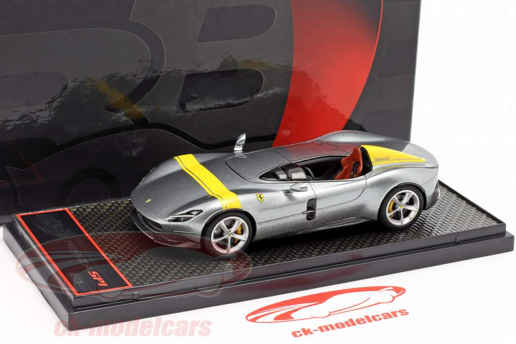 Ferrari Monza SP1 Париж автомобиль шоу 2018 серебро / желтый 1:43 BBR