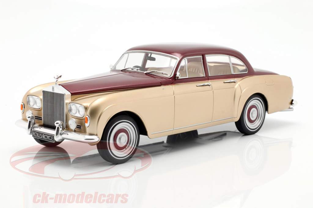 Rolls Royce Silver Cloud III Flying Spur por Mulliner 1965 ouro / vermelho 1:18 Model Car Group