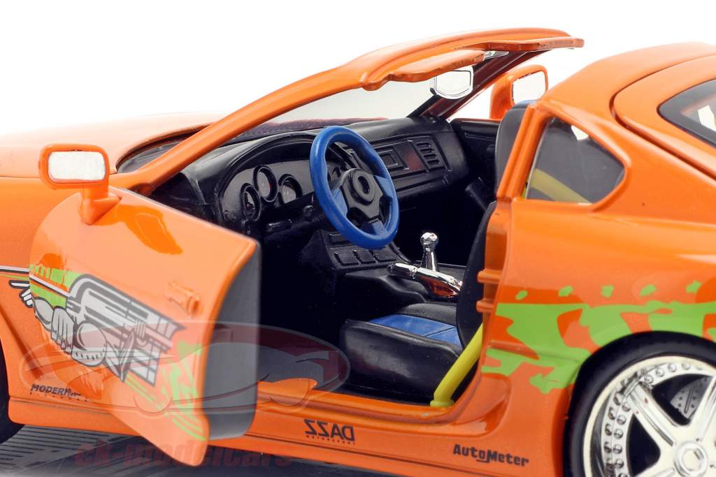 Brian's Toyota Supra 1995 фильм Fast & Furious (2001) с фигура 1:24 Jada Toys