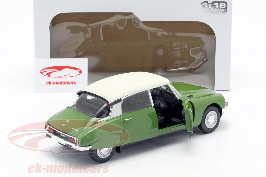 Citroen D Special Bouwjaar 1972 muscine groen / wit 1:18 Solido