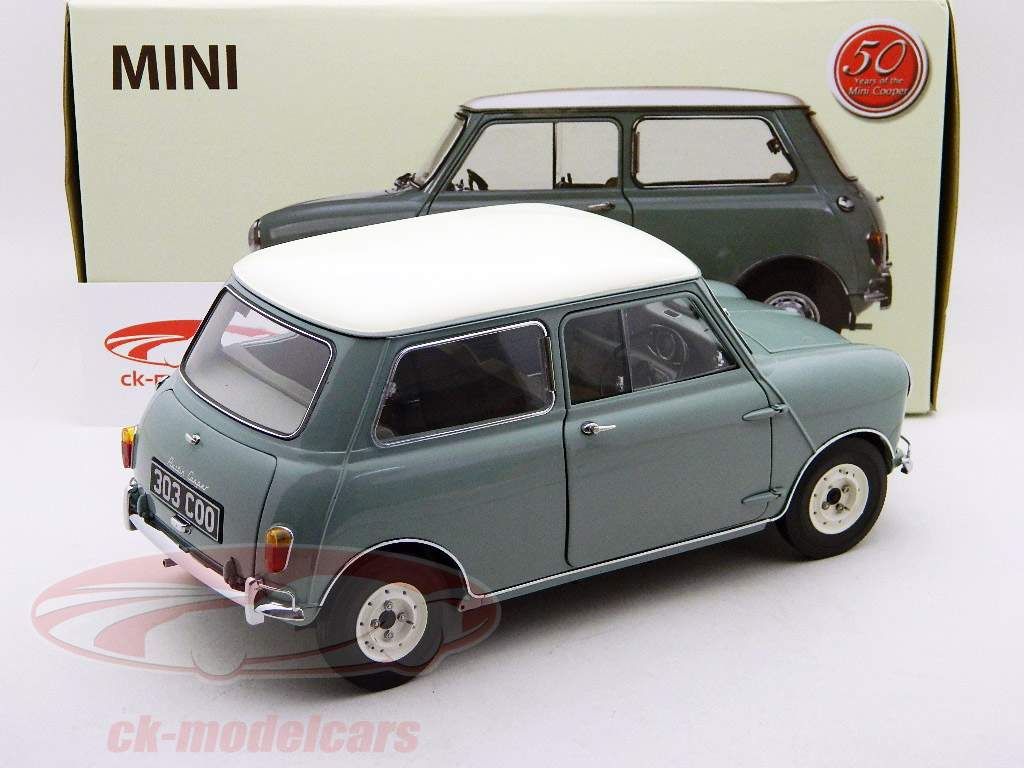 Mini Austin Se7en Cooper Ano 1961 verde 1:12 SunStar