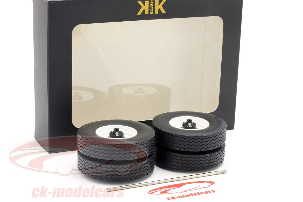 диски и шина Set с ось белый 1:18 Road Kings