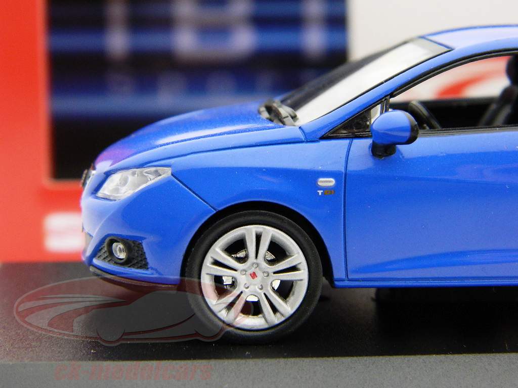 イビサSCブルー/ブルー1時43分フィッシャーを座席