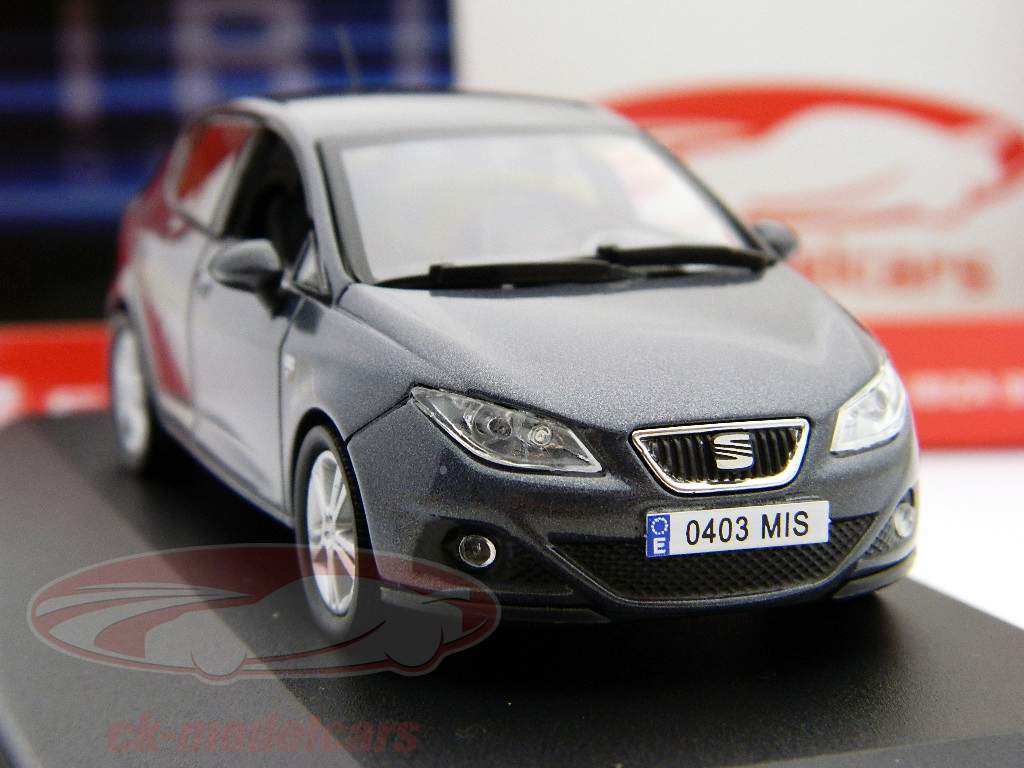 Seat Ibiza metallic grå / grå metallic 1:43 Fischer