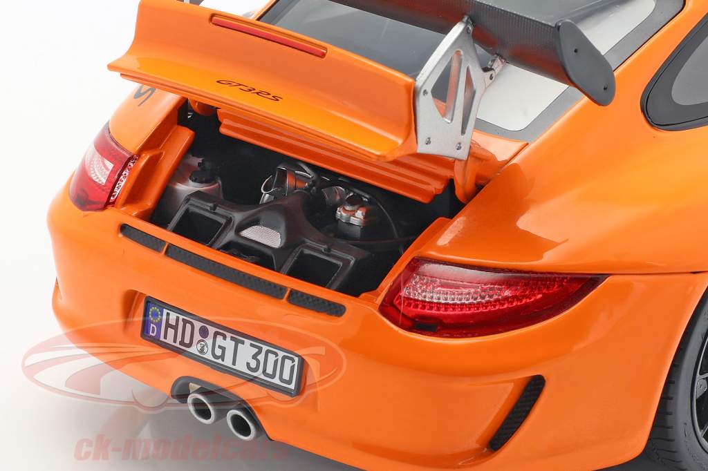 Porsche 911 (997 II) GT3 RS Opførselsår 2010 appelsin 1:18 Norev