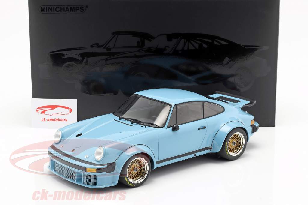 Porsche 934 año de construcción 1976 azul 1:12 Minichamps