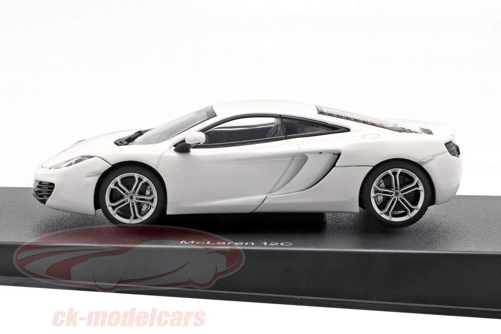 McLaren MP4-12C Jaar 2011 wit metalen 1:43 AUTOart