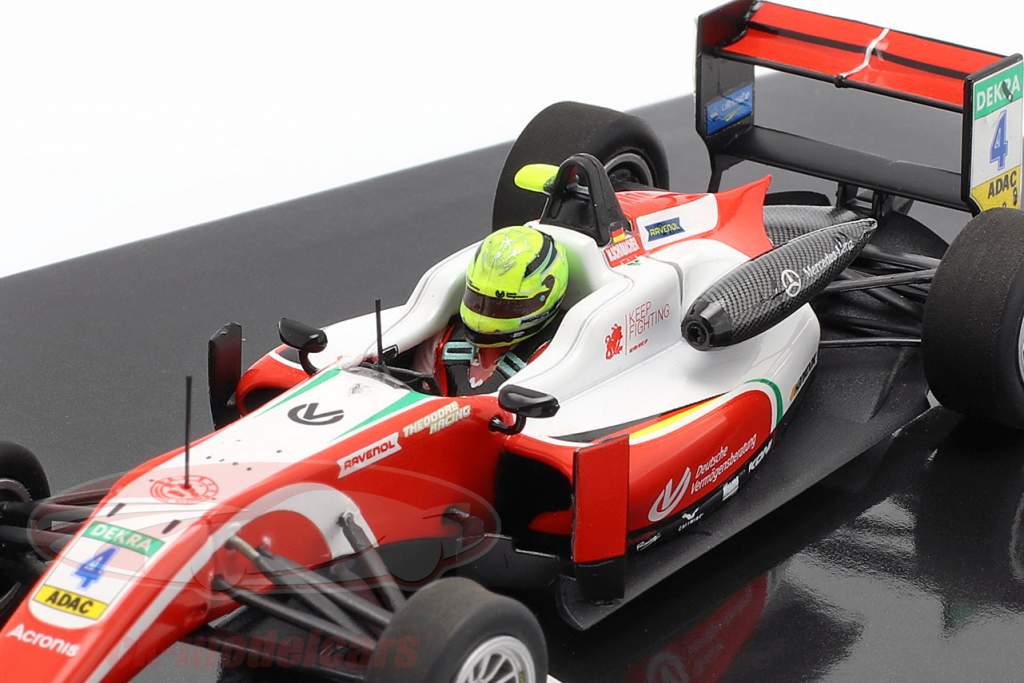 Mick Schumacher Dallara F317 #4 Formel 3 Champion 2018 1:43 Minichamps