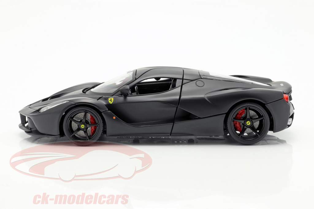 Ferrari LaFerrari Baujahr 2013 mattschwarz 1:18 Bburago Signature