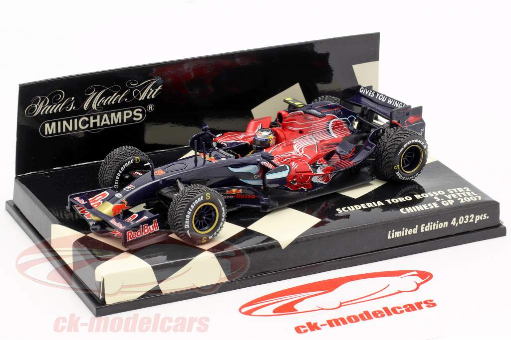 MINICHAMPS Scuderia Toro Rosso STR2 限定版 MINICHAMPS Scuderia Toro Rosso STR2 限定版