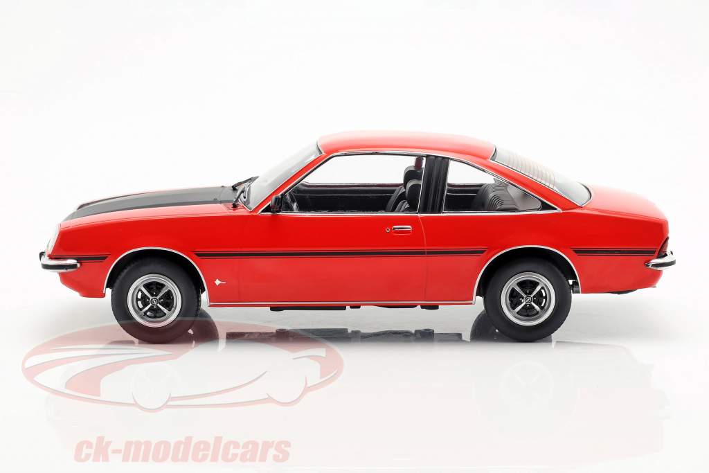 Opel Manta B SR Año de construcción 1975 rojo / negro mate 1:18 ModelCar Group
