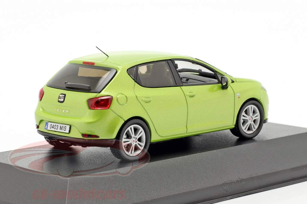 Seat Ibiza IV Baujahr 2008-2017 amarillo citrus grün metallic 1:43 Seat