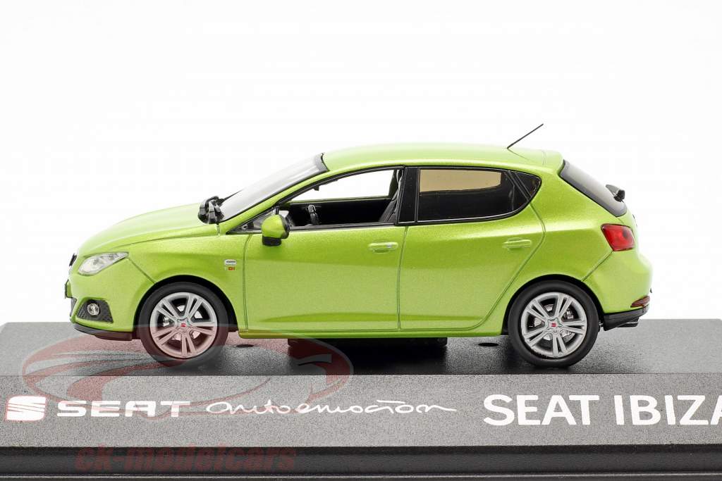 Seat Ibiza IV Baujahr 2008-2017 amarillo citrus grün metallic 1:43 Seat