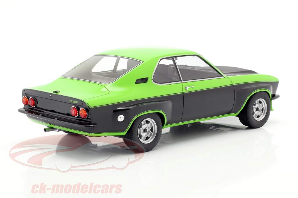 Opel TE 2800 зеленый / черный 1:18 BoS-Models
