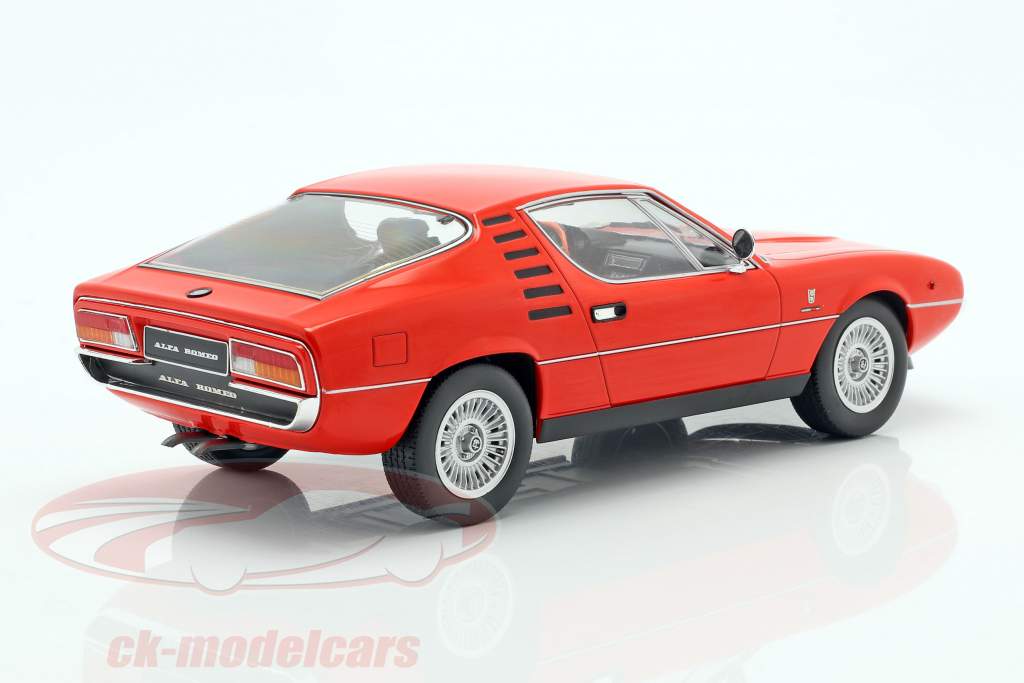 Alfa Romeo Montreal ano de construção 1970 vermelho 1:18 KK-Scale