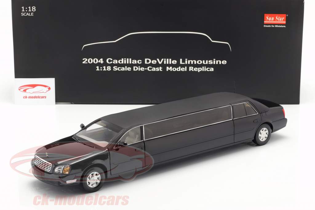 Cadillac DeVille Limousine Opførselsår 2004 sort 1:18 SunStar