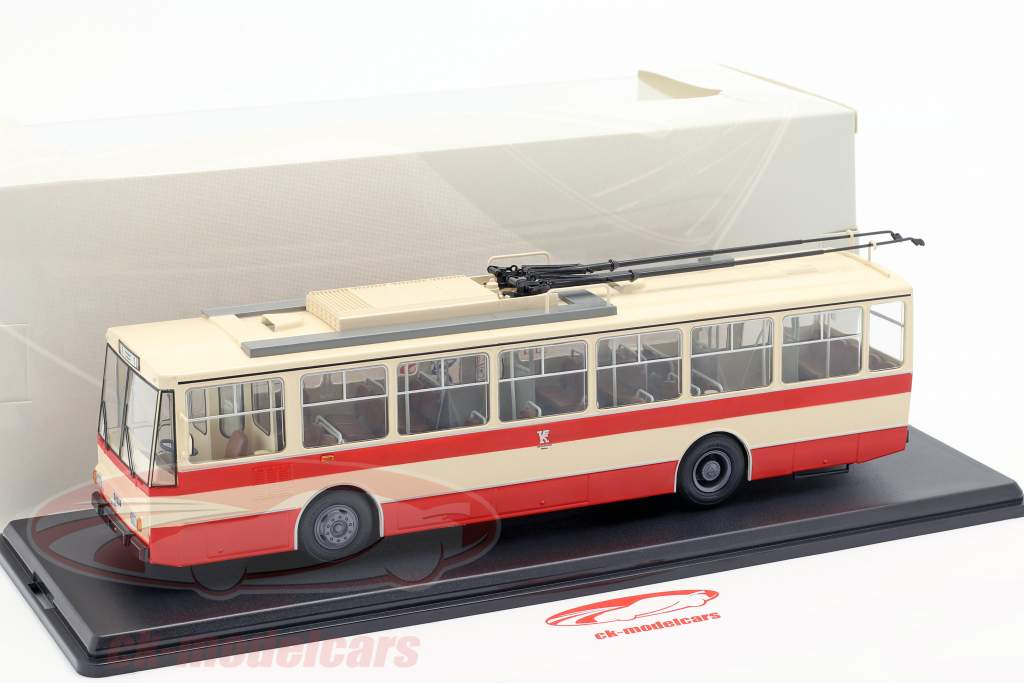Skoda-14TR O-Bus Weimar beige / rot 1:43 Premium ClassiXXS