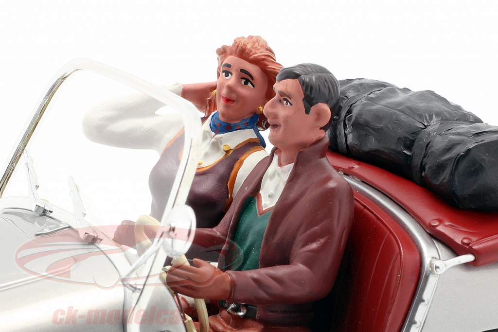 Kleinschnittger F-125 year 1950-1957 silver with 2 Figures 1:18 Schuco