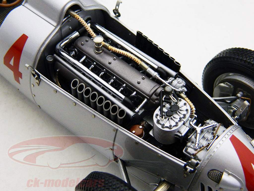B. Rosemeyer Auto Union Typ C formule 1 1936-1937 1:18 CMC