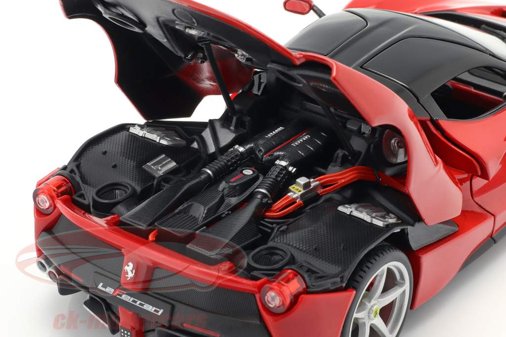 Ferrari LaFerrari rouge 1:18 Bburago Signature