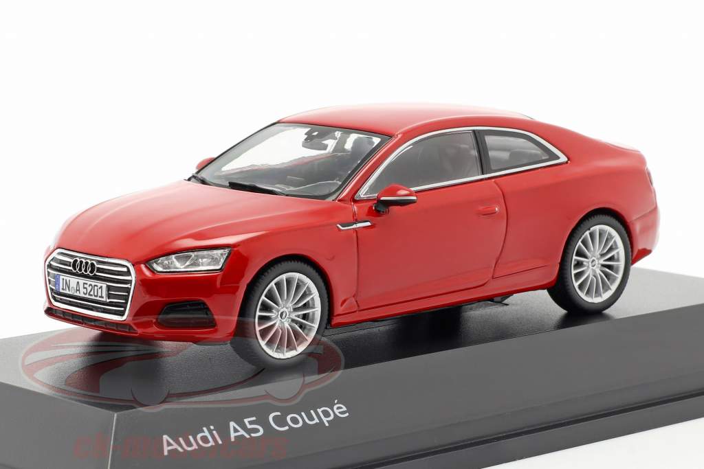 Audi A5 Coupe tango rot 1:43 Spark