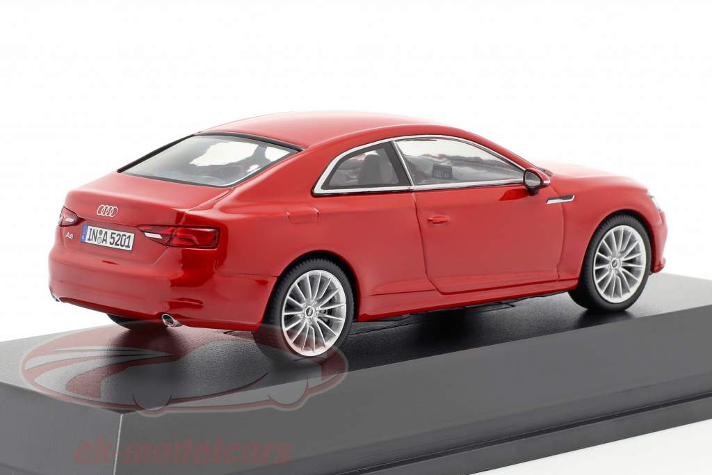 Audi A5 Coupe tango rød 1:43 Spark