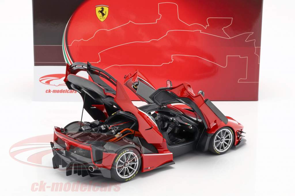 Ferrari FXX-K Evo #54 ano de construção 2017 corsa vermelho 1:18 BBR
