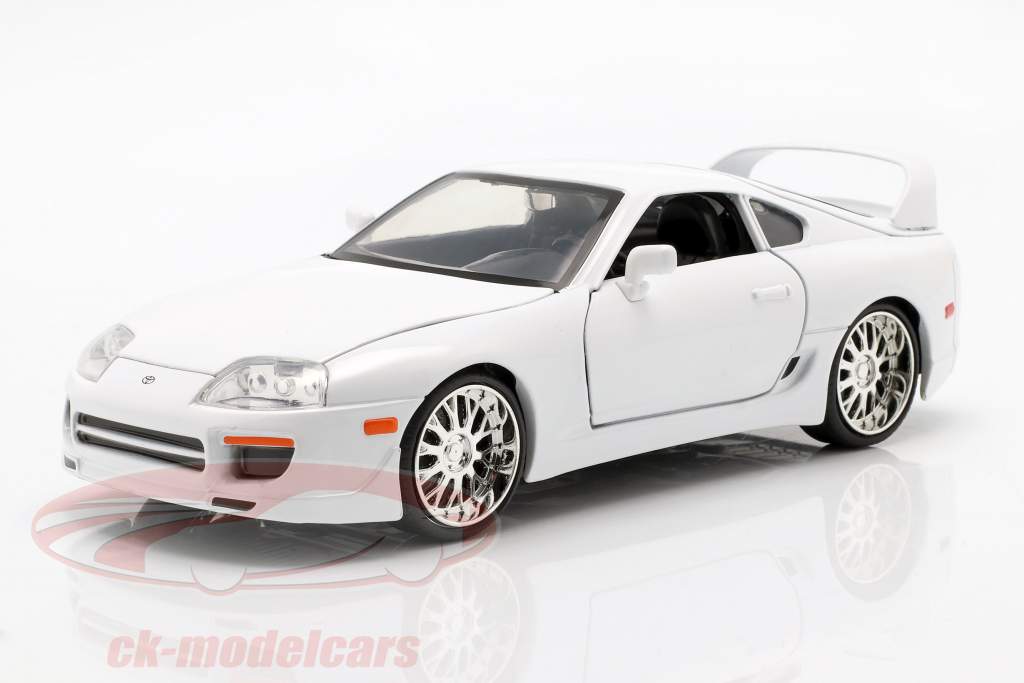 电影:速度与激情7~布莱恩驾驶的丰田 Supra 白色 1:24 佳达 Jada Toys