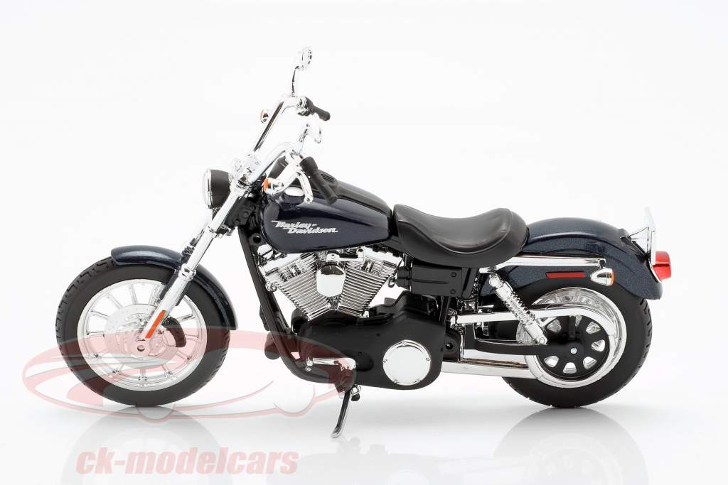 Harley Davidson FXDBI Dyna Street Bob 2006 mørkeblå / sort 1:12 Maisto