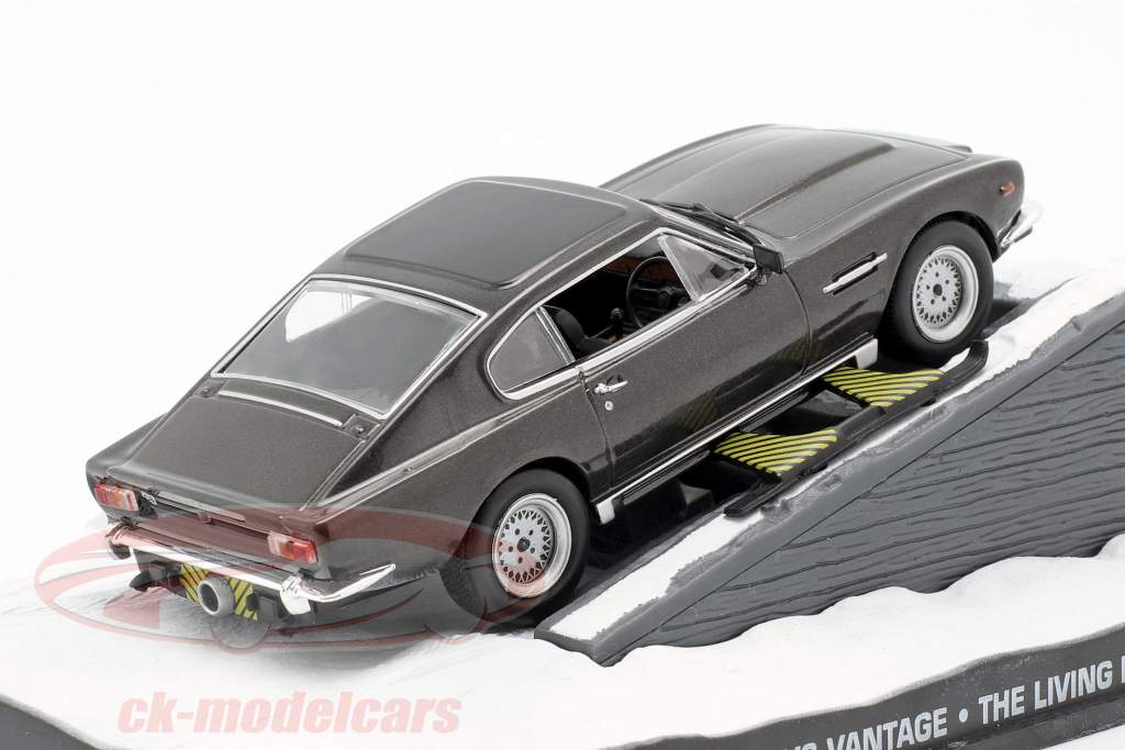 Aston Martin V8 Vantage James Bond Movie Car der Hauch des Todes Ixo 1:43
