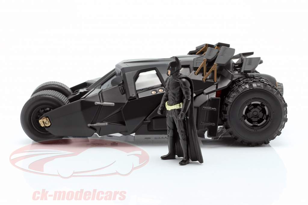 Batmobile mit Batman Figur Film The Dark Knight 2008 1:24 Jada Toys