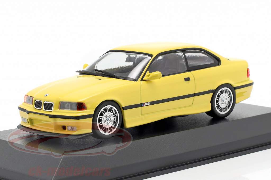 BMW M3 (E36) coupe Bouwjaar 1992 geel 1:43 Minichamps