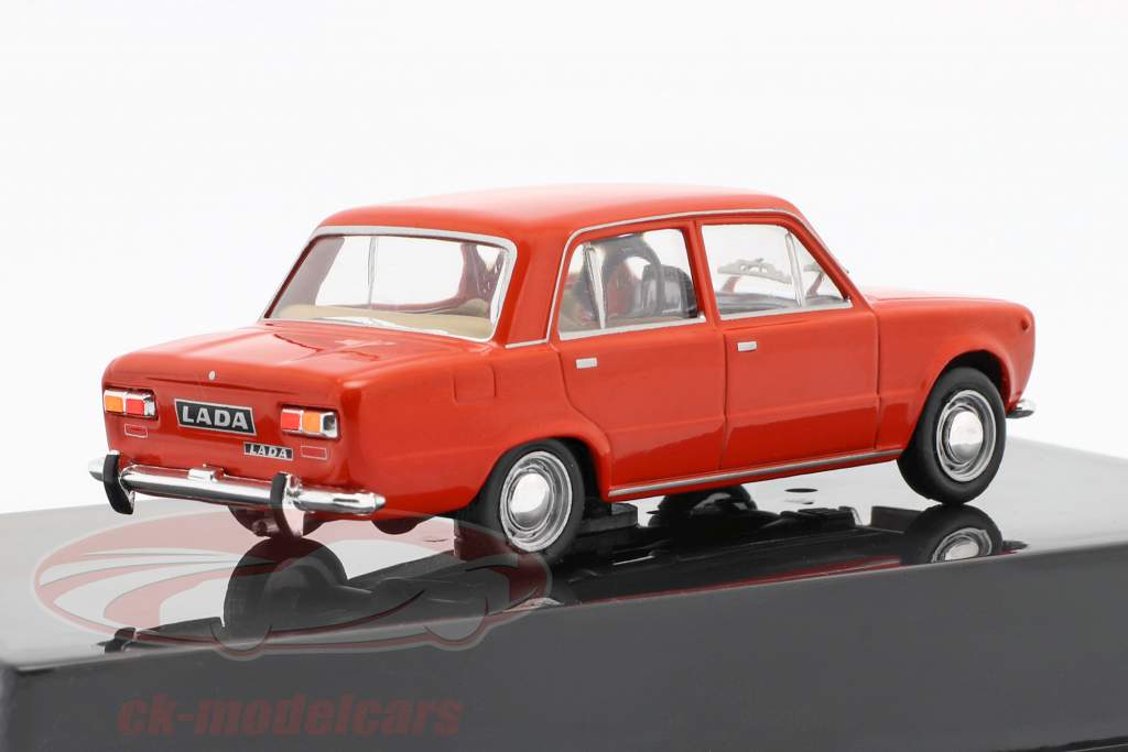 Lada 1200 year 1970 red 1:43 Ixo