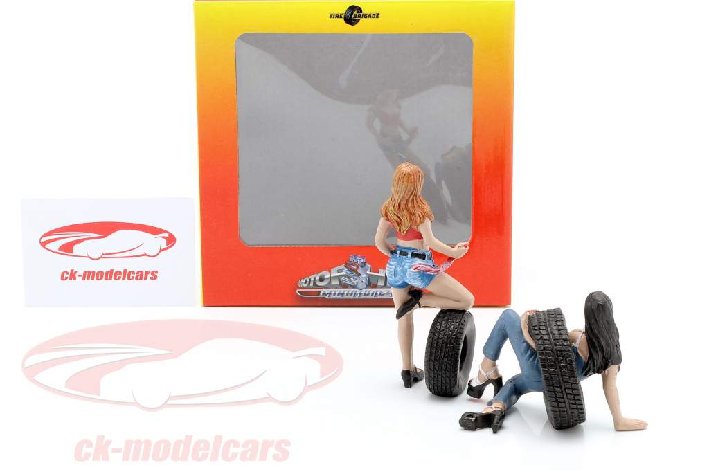 Tire Brigade Figur Set #6 Vel & Andie 1:18 MotorHeadMiniatures
