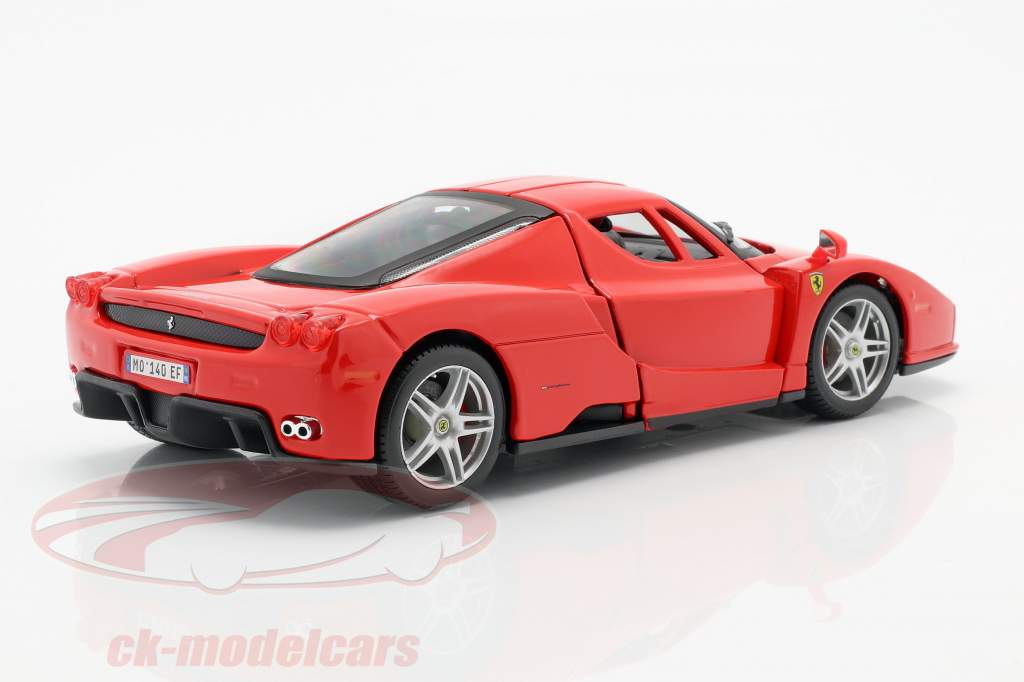 Bburago 1:24 Ferrari Enzo 建設年 2002-2004 赤 18-26006