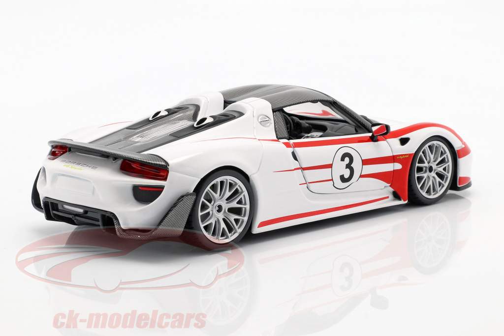 Porsche 918 Spyder Weissach #3 branco 1:24 Bburago