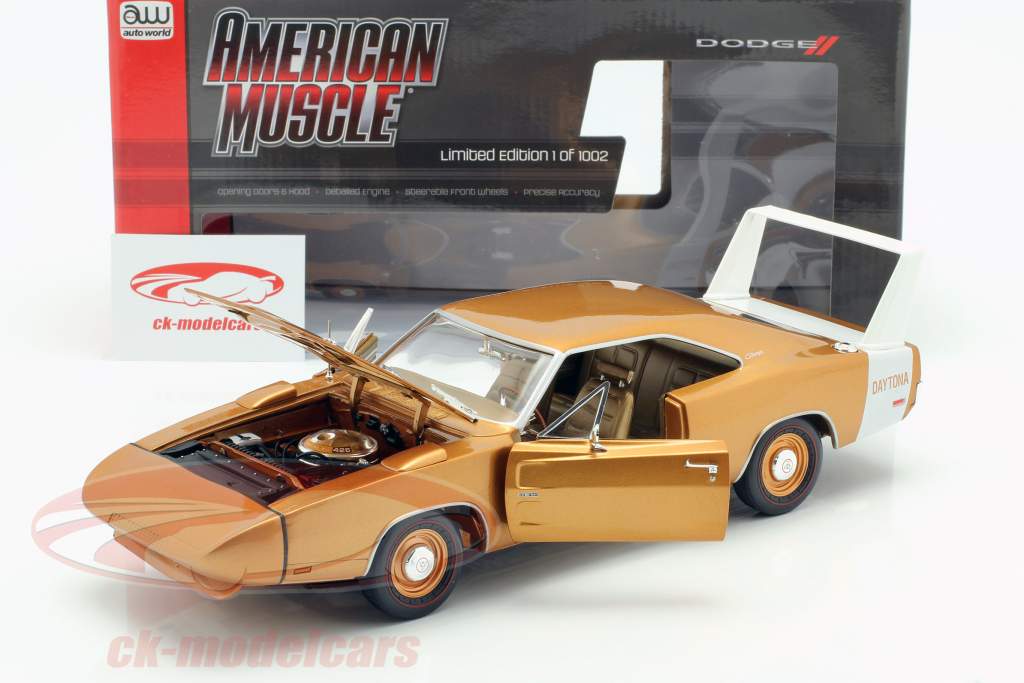 Dodge Charger Daytona Año de construcción 1969 bronce metálico 1:18 Autoworld
