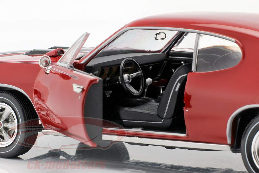 Pontiac Royal Bobcat GTO Año de construcción 1968 rojo / negro 1:18 Autoworld