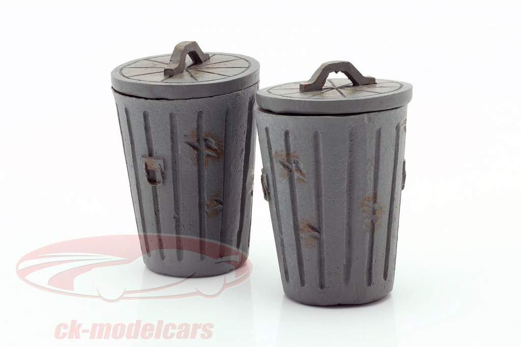 Set With 2 trash cans grey 1:18 American Diorama