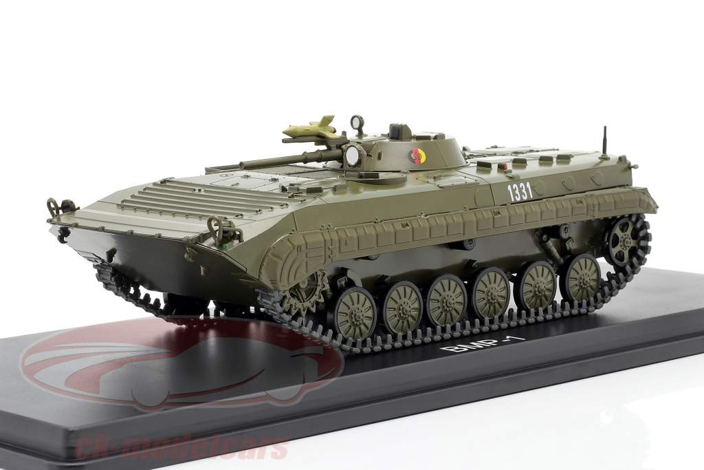 BMP-1 NVA rustning mørk oliven 1:43 Premium ClassiXXs