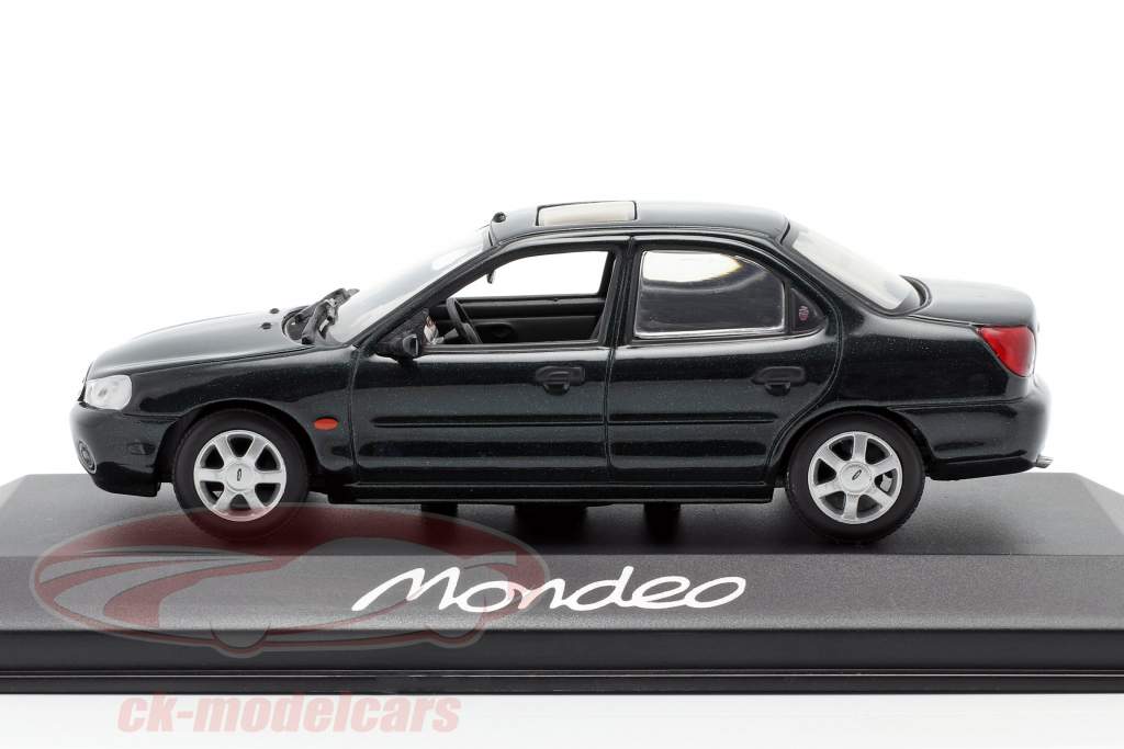 Ford Mondeo Limousine année 1996 vert foncé métallique 1:43 Minichamps
