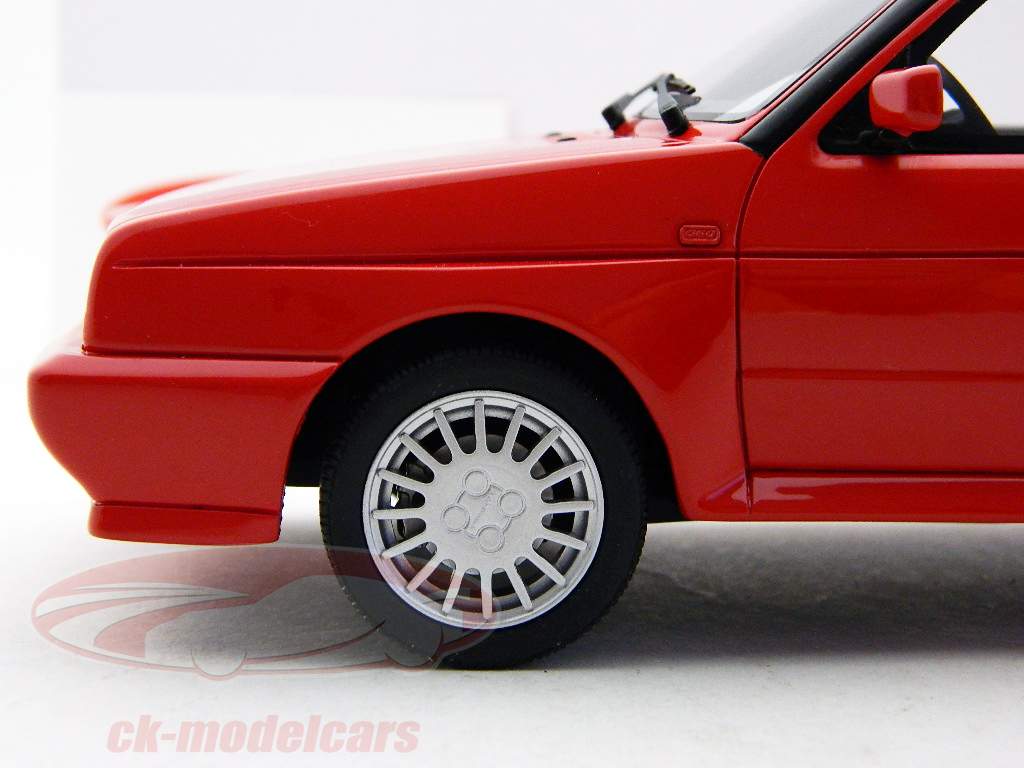 フォルクスワーゲンVWゴルフIIラリーレッド/赤1時18分Ottomobile