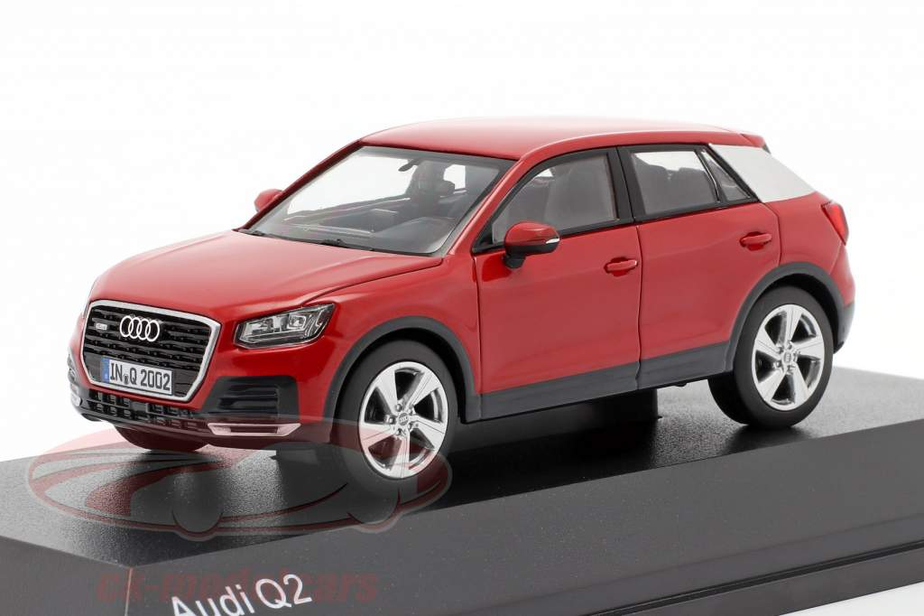 Audi Q2 tango rosso 1:43 iScale