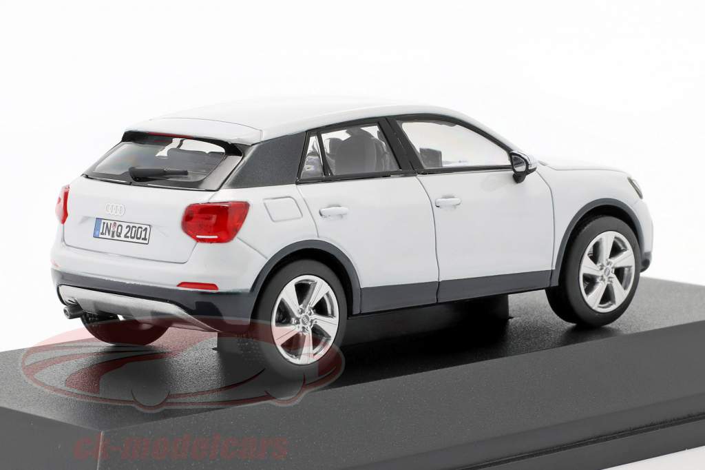 Audi Q2 (GA) Byggeår 2016 gletscher hvid 1:43 iScale