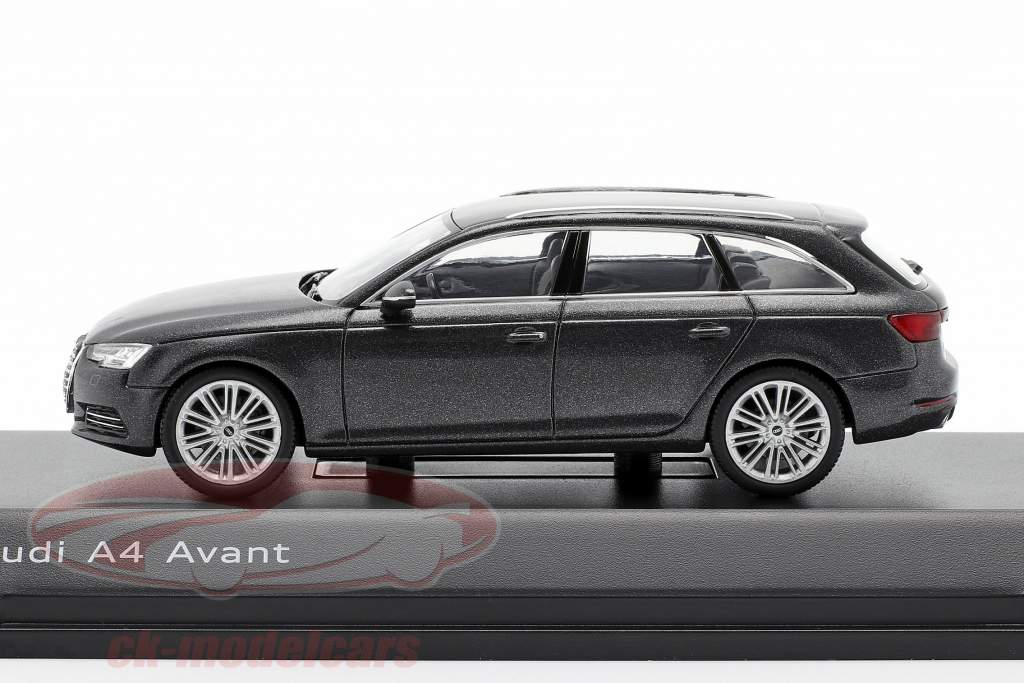 Audi A4 Avant daytona gray 1:43 Spark