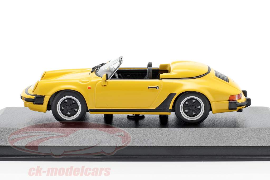 MINICHAMPS Porsche 911 RS 1995 イエロー1/43 MINICHAMPS Porsche 911 RS 1995 イエロー1/43 - メルカリ